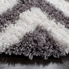 Safavieh Shag Chevron Ivory/Grey Area Rug Detail