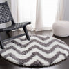 Safavieh Shag Chevron Ivory/Grey Area Rug Room Scene