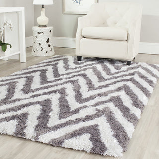 Safavieh Shag Chevron Ivory/Grey Area Rug Room Scene