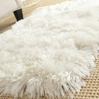 Safavieh Arctic Shag Ivory Area Rug Round