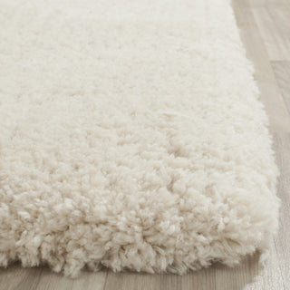 Safavieh Arctic Shag Light Beige Area Rug Detail