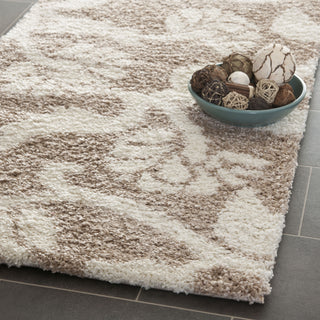 Safavieh Shag SG459 Beige/Cream Area Rug  Feature