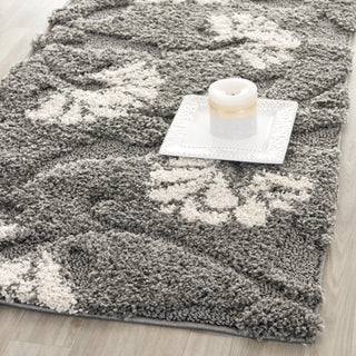 Safavieh Shag SG459 Grey/Beige Area Rug  Feature