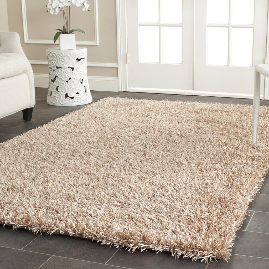 Safavieh Shag New Orleans Beige/Beige Area Rug Room Scene Feature