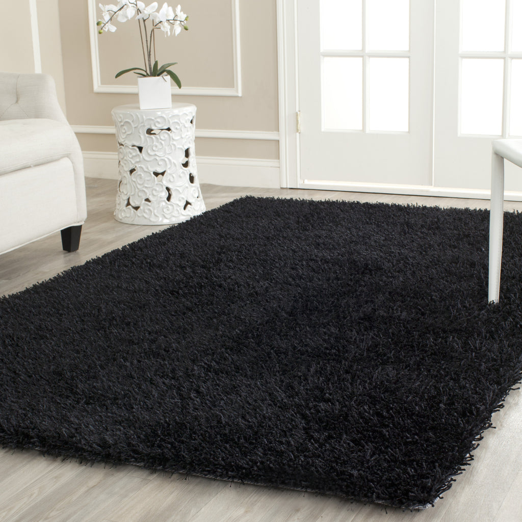 Safavieh Shag New Orleans Black/Black Area Rug Room Scene Feature