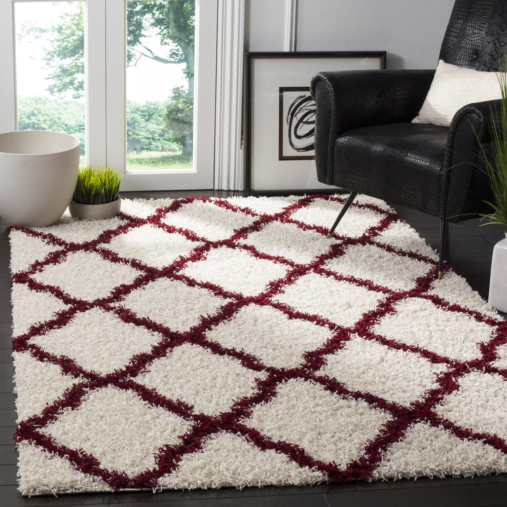 Safavieh Dallas Shag SGD257R Ivory/Red Area Rug  Feature