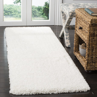 Safavieh Santa Monica Shag SGN725 White Area Rug  Feature