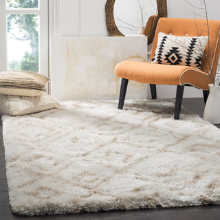 Safavieh Toronto Shag 727 Ivory/Beige Area Rug Room Scene Feature