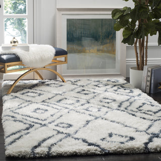 Safavieh Toronto Shag 727 Ivory/Blue Area Rug Room Scene Feature