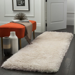 Safavieh Luxe Shag 160 Bone Area Rug Room Scene Feature