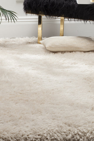 Safavieh Luxe Shag 160 Bone Area Rug 