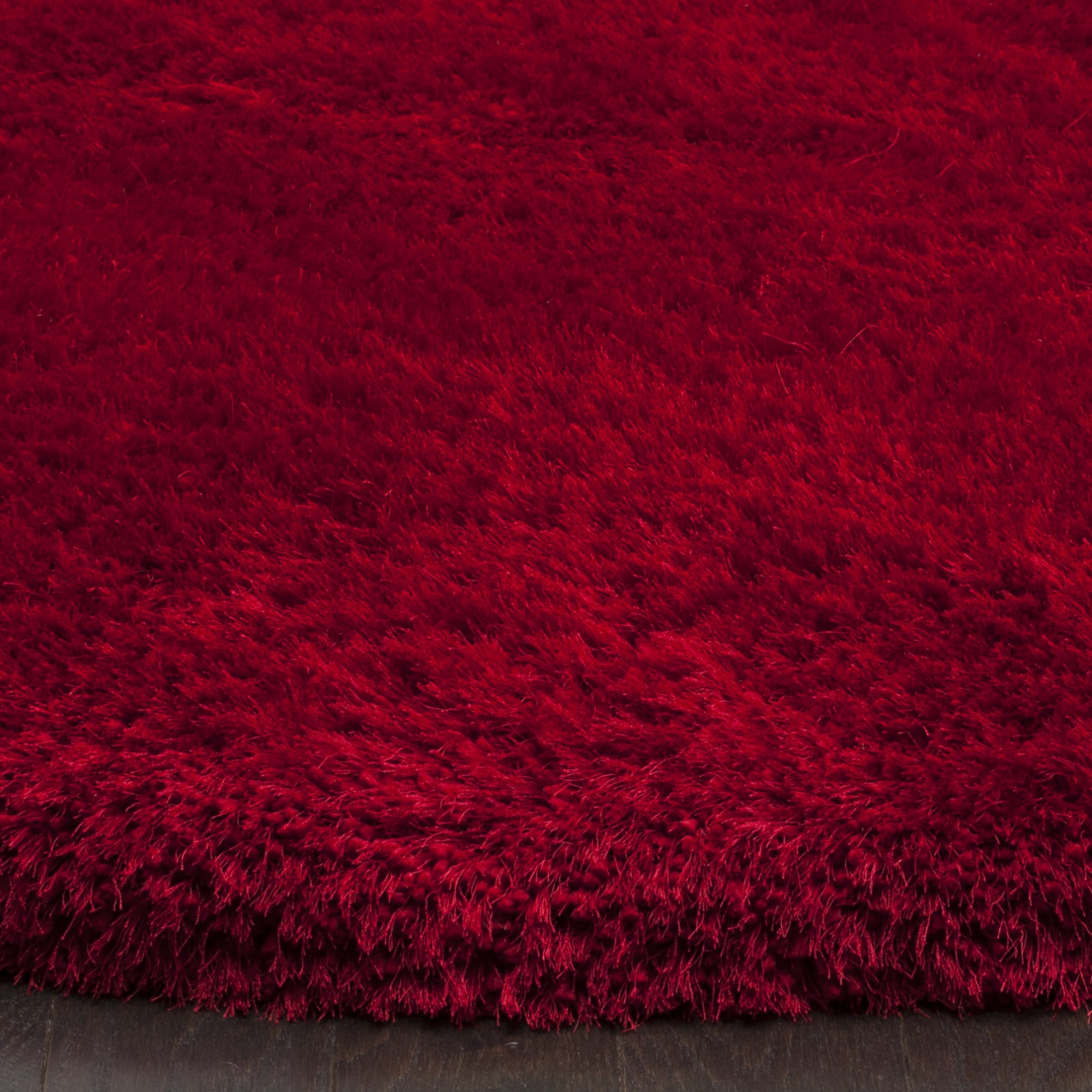 Safavieh Luxe Shag 160 Red Area Rug – Incredible Rugs and Decor