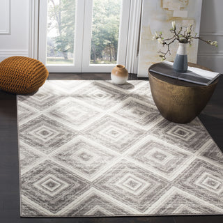 Safavieh Skyler SKY120K Grey/Ivory Area Rug  Feature