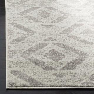 Safavieh Skyler SKY190H Ivory/Grey Area Rug 