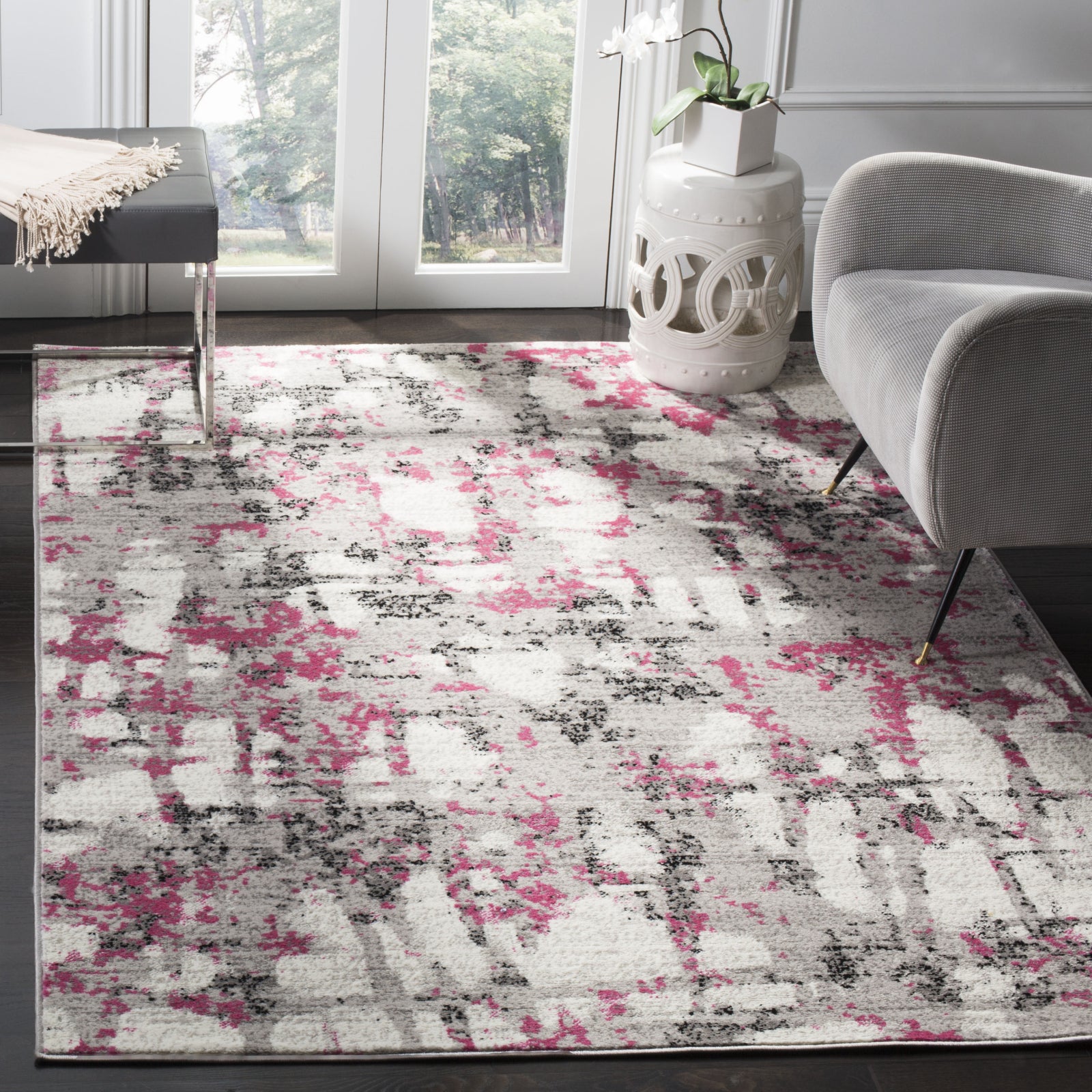 Safavieh Skyler SKY193P Grey/Pink Area Rug – Incredible Rugs and Decor