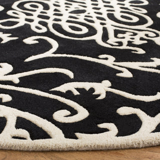 Safavieh Soho Viscount Black/Ivory Area Rug Detail