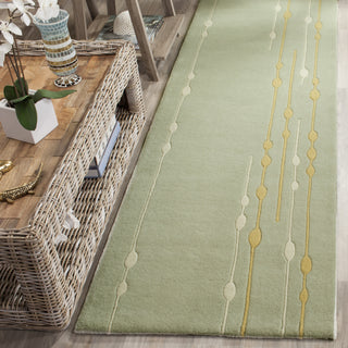 Safavieh Soho Soh303 Light Green Area Rug Room Scene