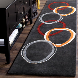 Safavieh Soho Soh306 Charcoal Area Rug Room Scene Feature