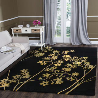 Safavieh Soho Soh316 Black/Lime Area Rug Room Scene