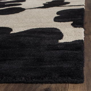 Safavieh Soho Soh419 Beige/Black Area Rug Detail