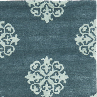 Safavieh Soho Soh424 Blue Area Rug 