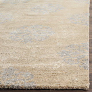 Safavieh Soho Soh424 Beige Area Rug Detail