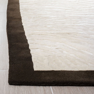 Safavieh Soho Soh443 Ivory/Espresso Area Rug Detail