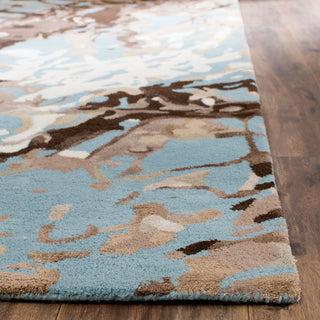 Safavieh Soho Soh528 Blue/Multi Area Rug Detail