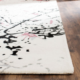 Safavieh Soho Soh529 Ivory/Purple Area Rug Detail