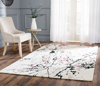 Safavieh Soho Soh529 Ivory/Purple Area Rug Room Scene Feature