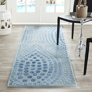 Safavieh Soho Soh654 Light Blue Area Rug Room Scene Feature