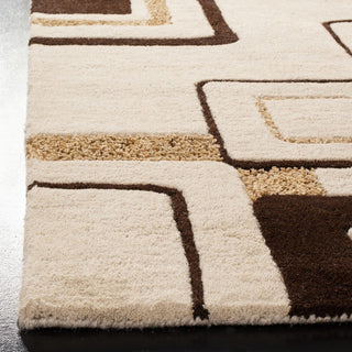 Safavieh Soho Soh711 Beige/Brown Area Rug Detail