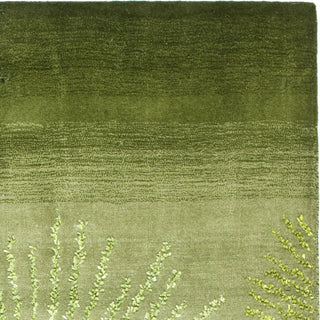 Safavieh Soho Soh712 Green/Multi Area Rug 