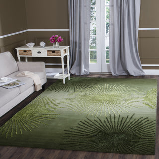 Safavieh Soho Soh712 Green/Multi Area Rug Room Scene Feature