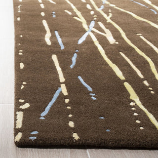 Safavieh Soho Soh716 Brown/Yellow Area Rug Detail