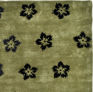 Safavieh Soho Soh720 Sage/Black Area Rug 