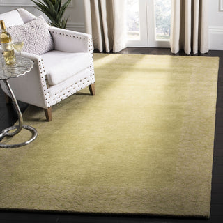 Safavieh Soho Soh739 Green/Light Green Area Rug Room Scene Feature