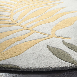 Safavieh Soho Soh744 Light Blue/Multi Area Rug Detail