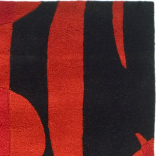 Safavieh Soho Soh755 Black/Red Area Rug 