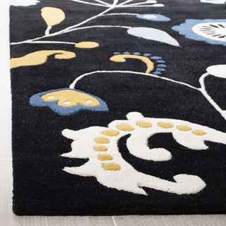 Safavieh Soho Soh772 Black/Multi Area Rug Detail