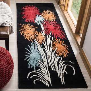 Safavieh Soho Soh775 Black/Multi Area Rug Room Scene