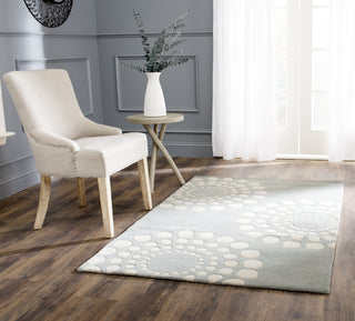 Safavieh Soho Soh788 Grey/Ivory Area Rug Room Scene Feature