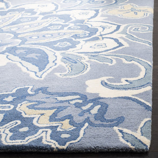 Safavieh Soho Soh797 Blue/Multi Area Rug Detail