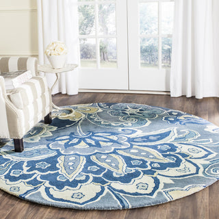 Safavieh Soho Soh797 Blue/Multi Area Rug Room Scene