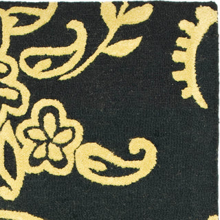 Safavieh Soho Soh832 Black/Green Area Rug 