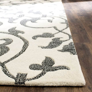 Safavieh Soho Soh840 Ivory/Grey Area Rug Detail