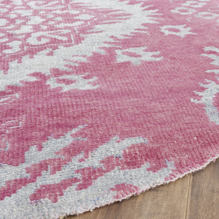 Safavieh Stone Wash STW235 Fuchsia Area Rug Detail