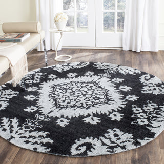 Safavieh Stone Wash STW235 Charcoal Area Rug Room Scene