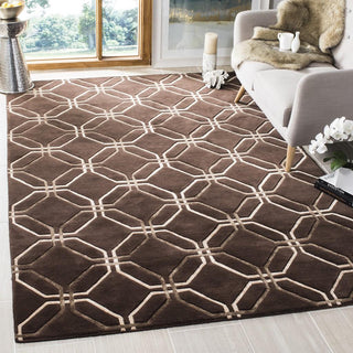 Safavieh Tibetan TB051 Brown Area Rug Room Scene Feature