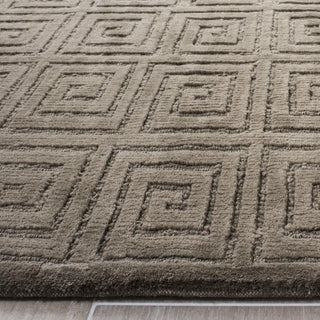 Safavieh Tibetan TB108 Olive Area Rug Detail